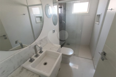 Casa à venda com 4 quartos, sendo 2 suítes, no condomínio Terras de Santa Adélia, Vargem Grande Paulista - SP