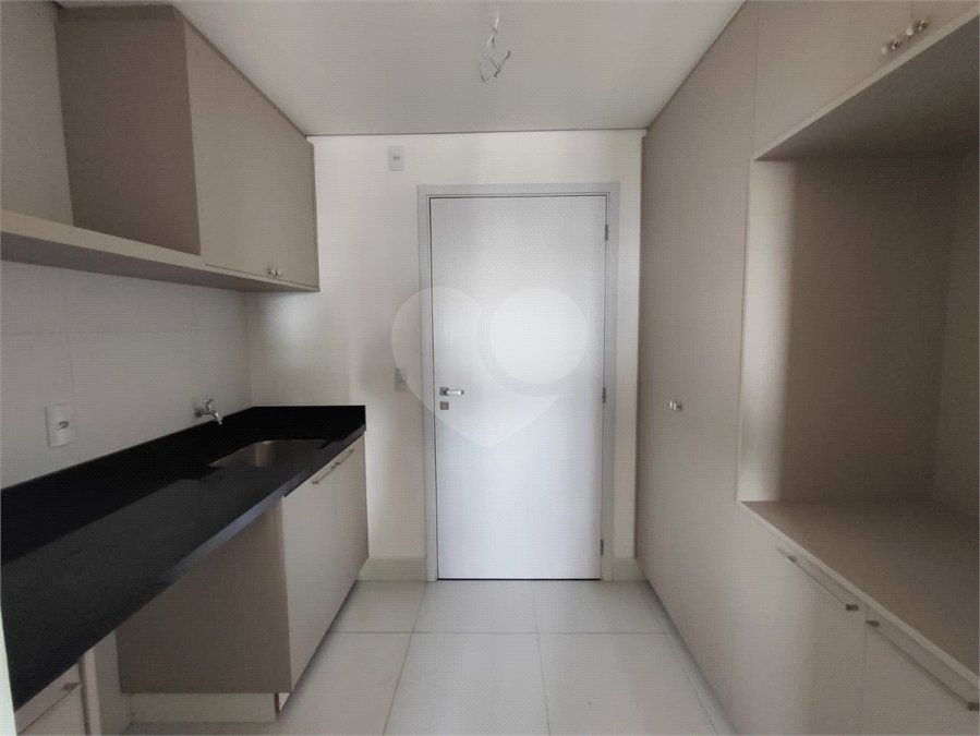 Apartamento à venda com 3 suítes em Vila Castelo Branco, Indaiatuba, SP