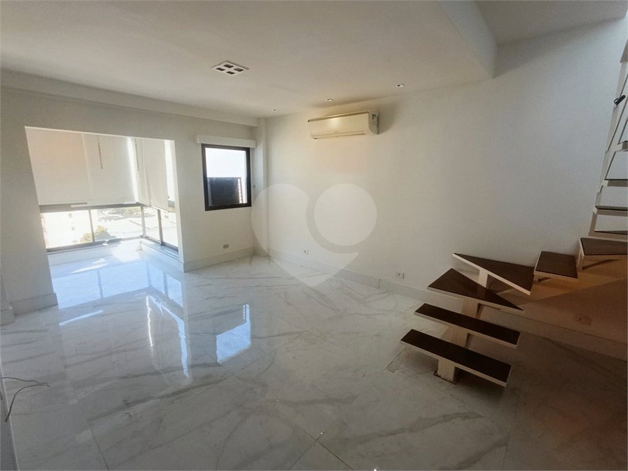 Cobertura à venda com 3 quartos, sendo 2 suítes, em Tijuca, Rio de Janeiro, RJ