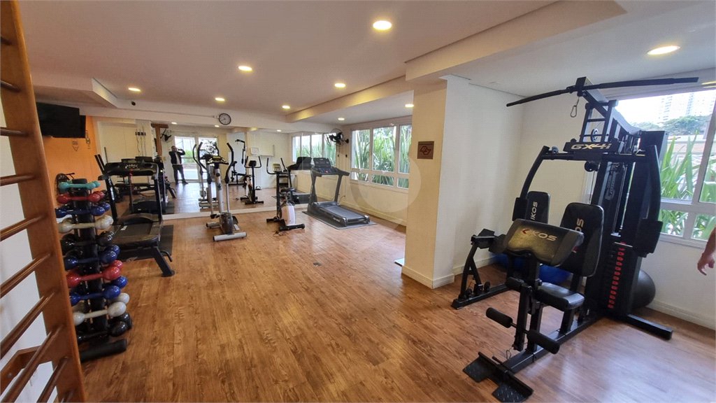 Apartamento à venda com 3 quartos, sendo 1 suíte,  em Chácara São João, São Paulo, SP