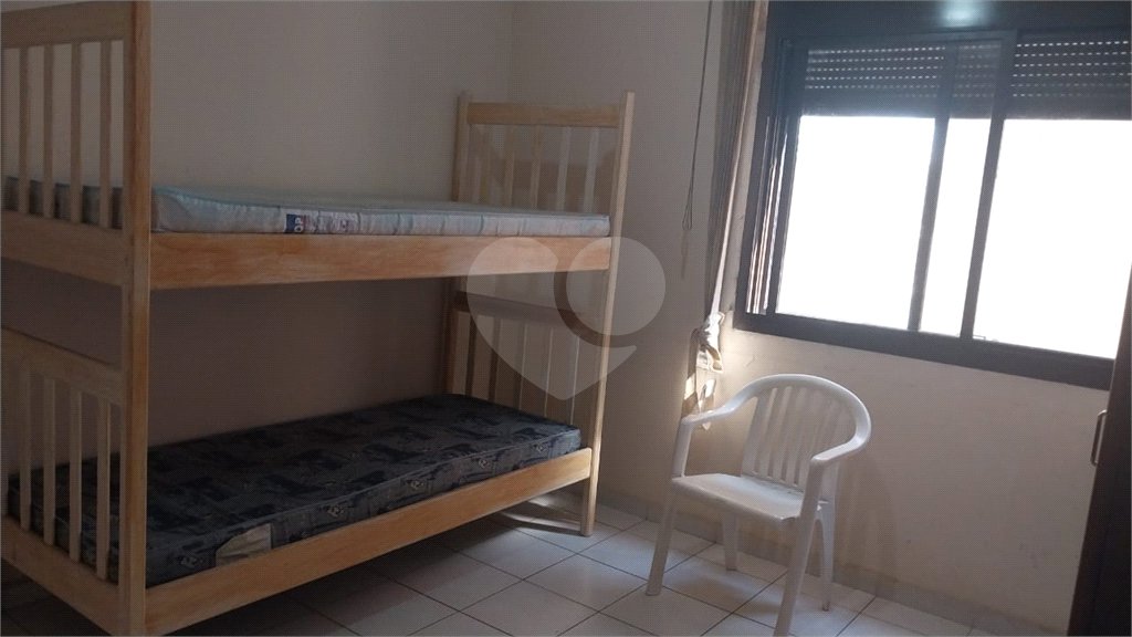 Apartamento à venda com 4 quartos, sendo 2 suítes, em Tombo, Guarujá, SP