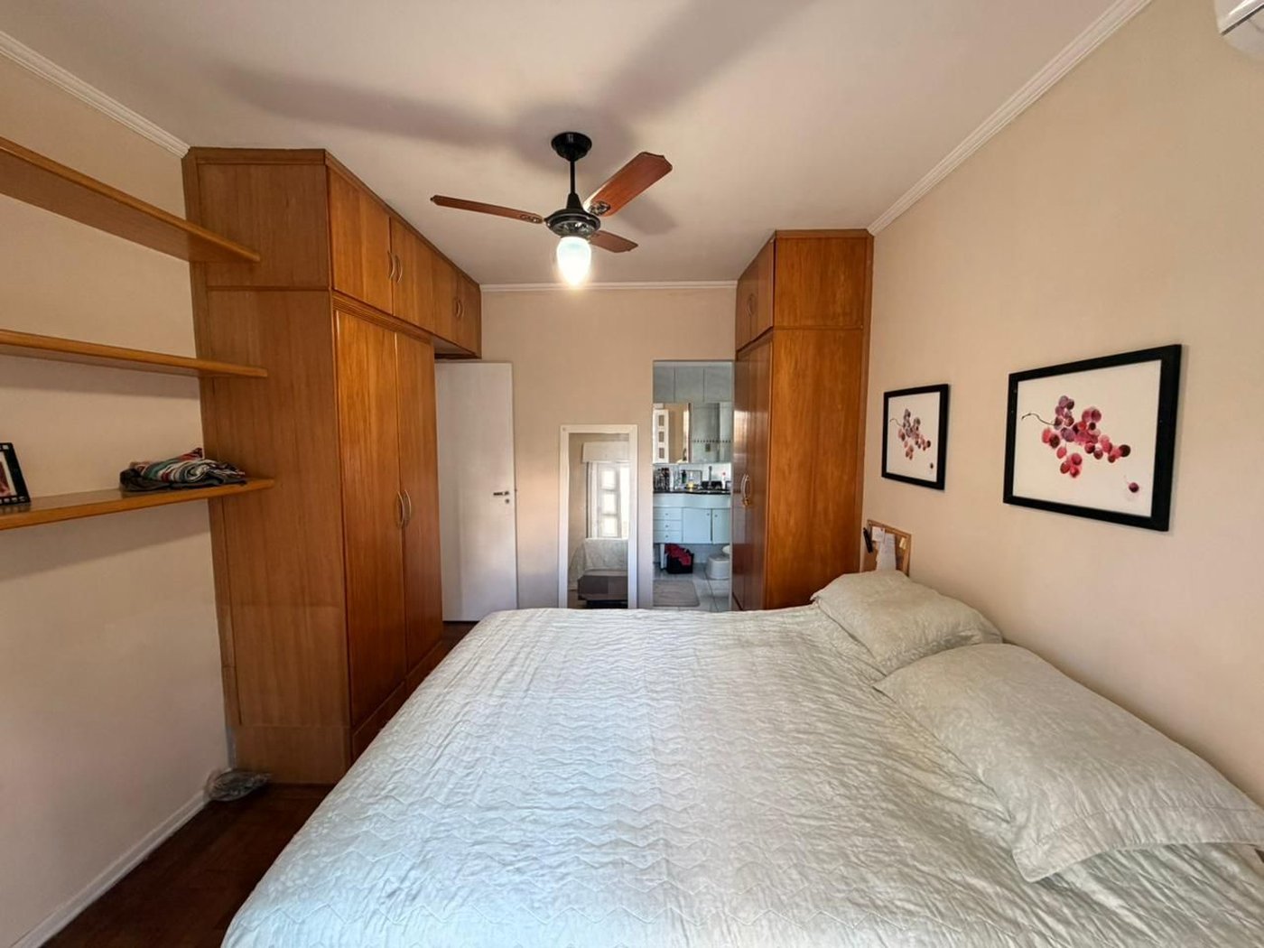 Apartamento com 3 dormitórios à venda, 156 m² por R$ 700.000,00 - Gonzaga - Santos/SP