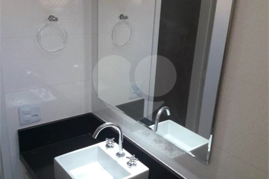 Apartamento à venda com 4 quartos, sendo 1 suíte, em Santana, São Paulo, SP