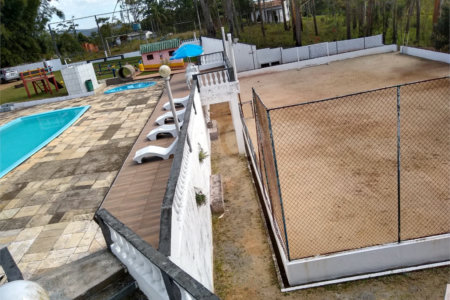 Sítio à venda com 8 quartos, sendo 4 suítes, em Boa Vista, Mogi das Cruzes, SP