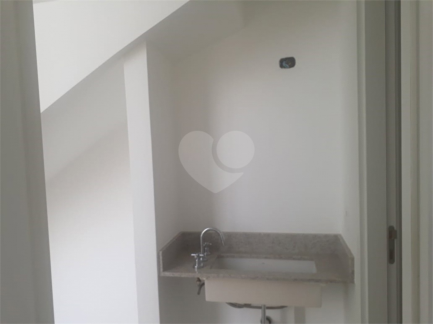 Apartamento à venda com 2 quartos, sendo 1 suíte,  em Santana, São Paulo, SP