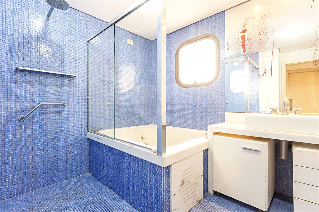 Apartamento à venda com 4 suítes em Campo Belo, São Paulo, SP