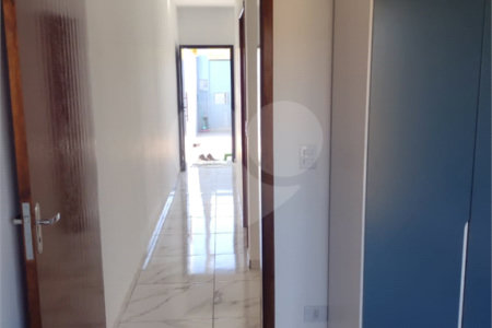 Sobrado à venda com 2 quartos, sendo 1 suíte,  no Centro, Bom Jesus dos Perdões, SP