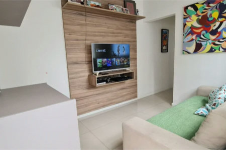 Casa à venda com 2 quartos, sendo 1 suíte, em Vila Romana, São Paulo, SP