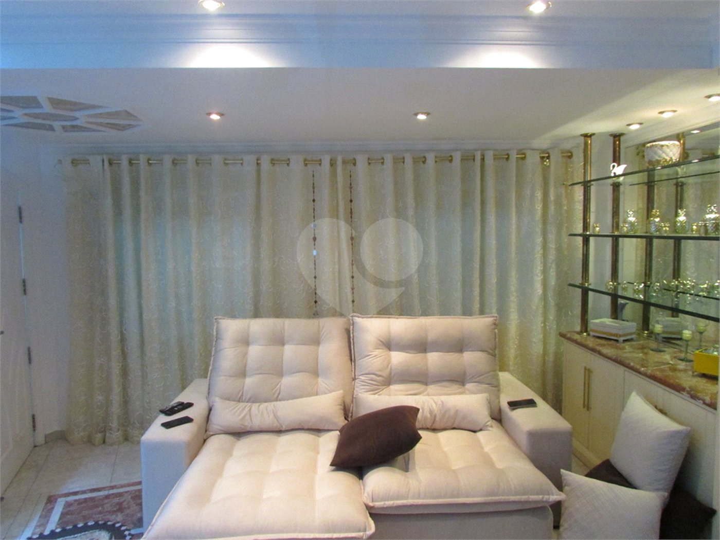 Casa à venda com 3 suítes em Vila Rosália, Guarulhos, SP