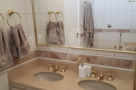 Casa à venda com 3 suítes em Vila Harmonia, Araraquara, SP