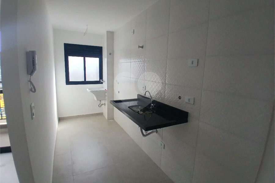Casa à venda com 2 quartos no condomínio Sintra, São Paulo - SP