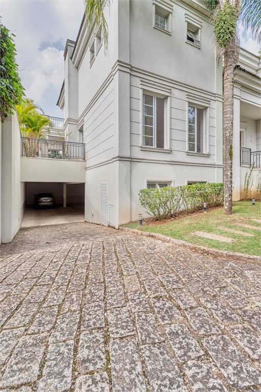 Casa à venda com 4 suítes no condomínio L'unique, São Paulo - SP