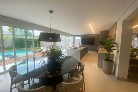 Casa à venda com 4 suítes no condomínio Reserva Santa Luísa, Ribeirão Preto - SP
