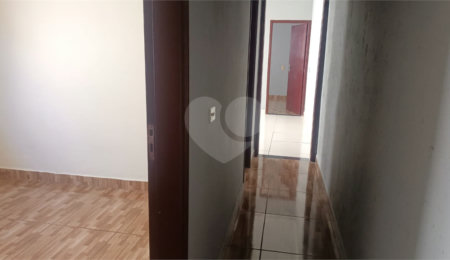Casa à venda com 2 quartos em Jardim Jóckei Club a, São Carlos, SP