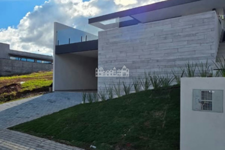 Casa à venda com 3 suítes em Loteamento Greenfield, Atibaia, SP