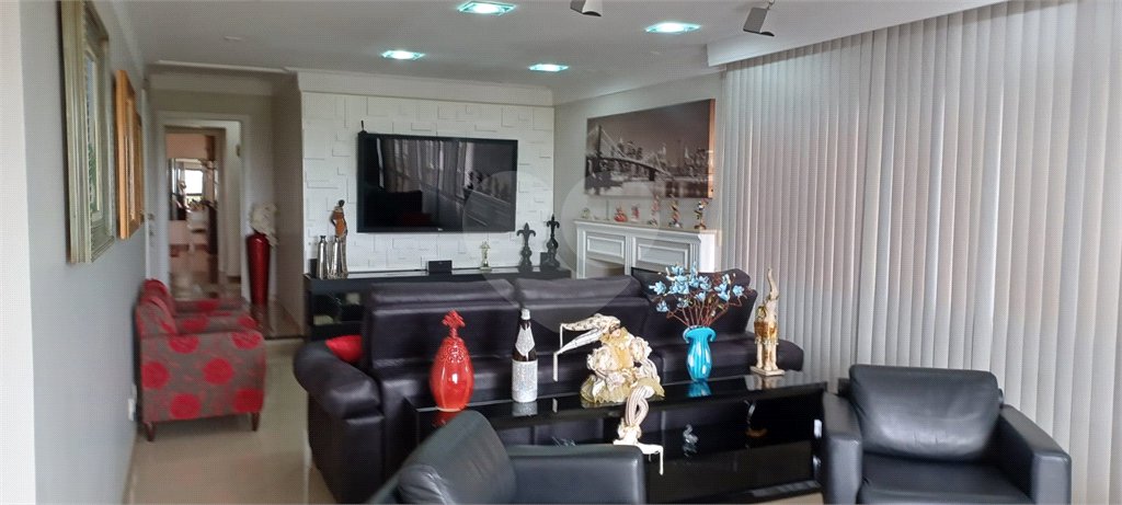Apartamento à venda com 4 quartos, sendo 2 suítes, em Santana, São Paulo, SP