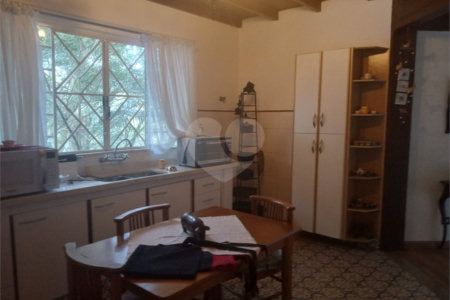 Chácara à venda com 7 quartos, sendo 3 suítes, em Saboó, São Roque, SP