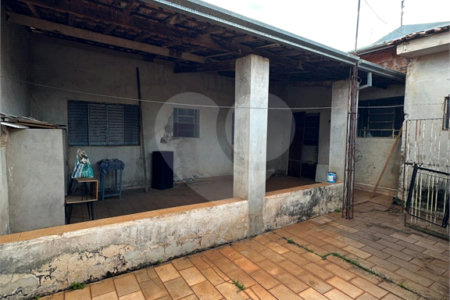 Casa à venda com 2 quartos em Parque Residencial Vale do Sol, Araraquara, SP