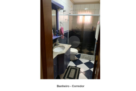Casa à venda com 4 quartos, sendo 2 suítes, no condomínio Aruã, Mogi das Cruzes - SP