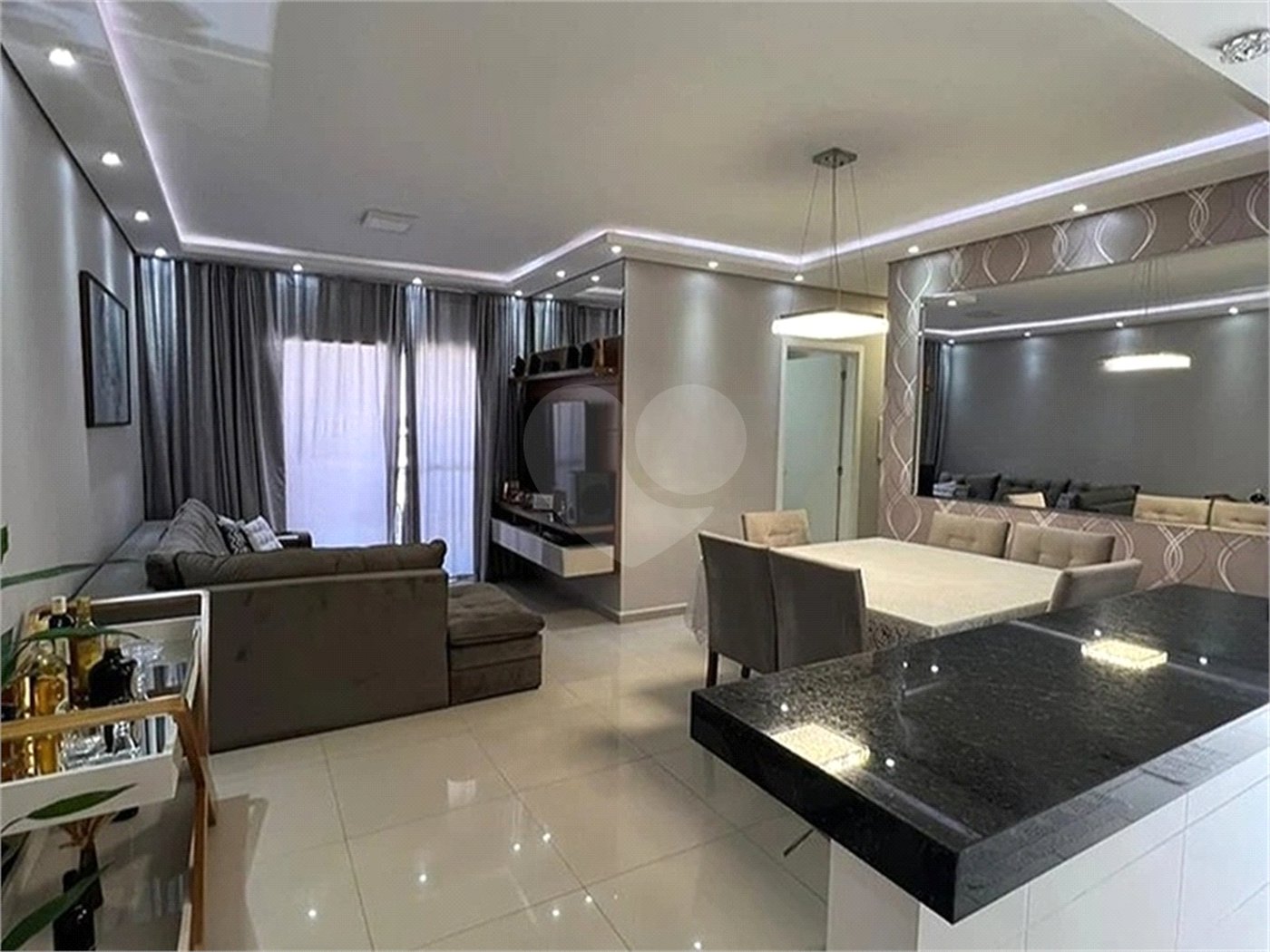 Apartamento à venda com 3 quartos, sendo 1 suíte, em Parque Campolim, Sorocaba, SP