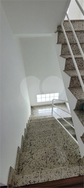 Sobrado à venda com 5 quartos, sendo 1 suíte, em Santana, São Paulo, SP