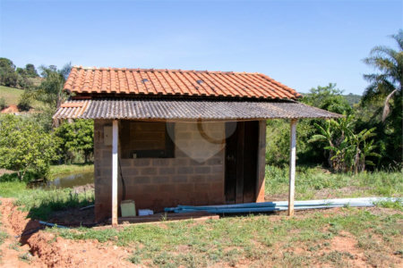 Sítio à venda no Centro, Morungaba, SP