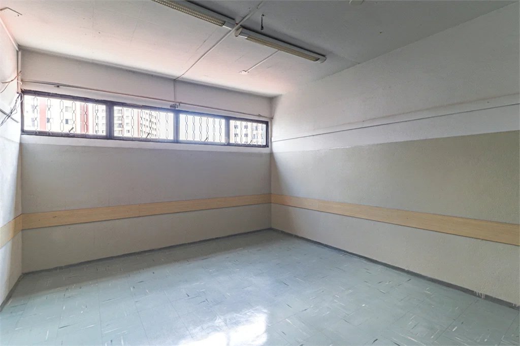 Prédio à venda em Vila Gomes, São Paulo, SP