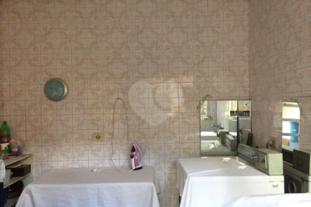 Casa à venda com 3 quartos, sendo 1 suíte, em Santana, São Paulo, SP