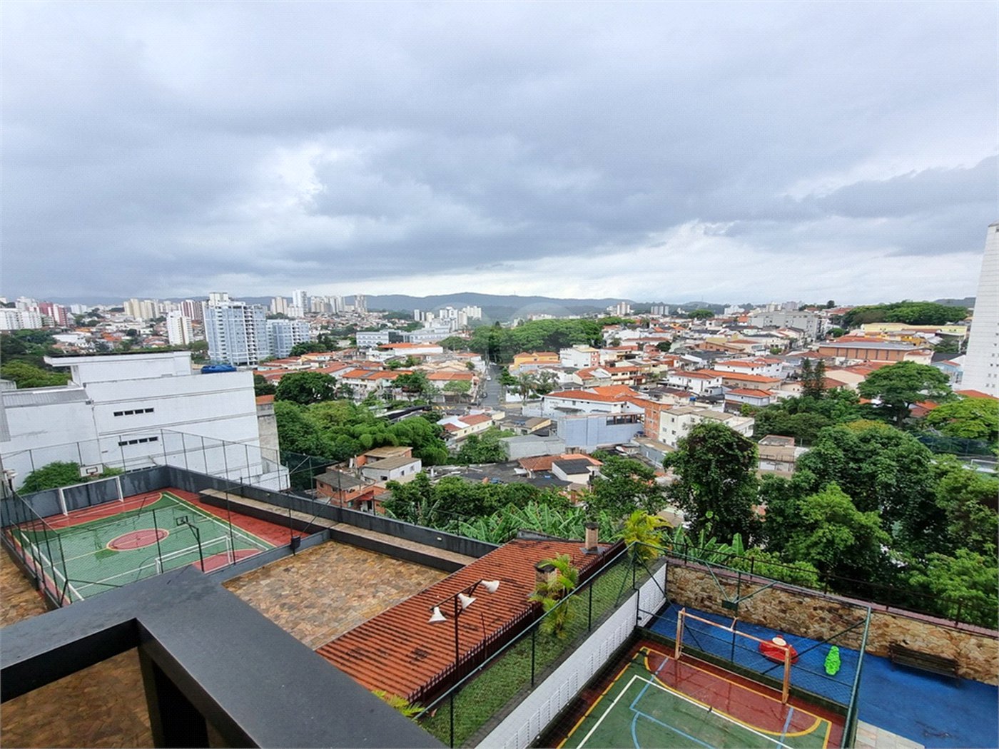 Apartamento à venda com 3 quartos, sendo 1 suíte, em Santana, São Paulo, SP