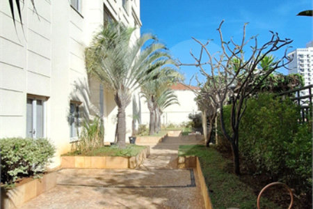 3 Dormitórios - 1 Suíte - 2 Vagas