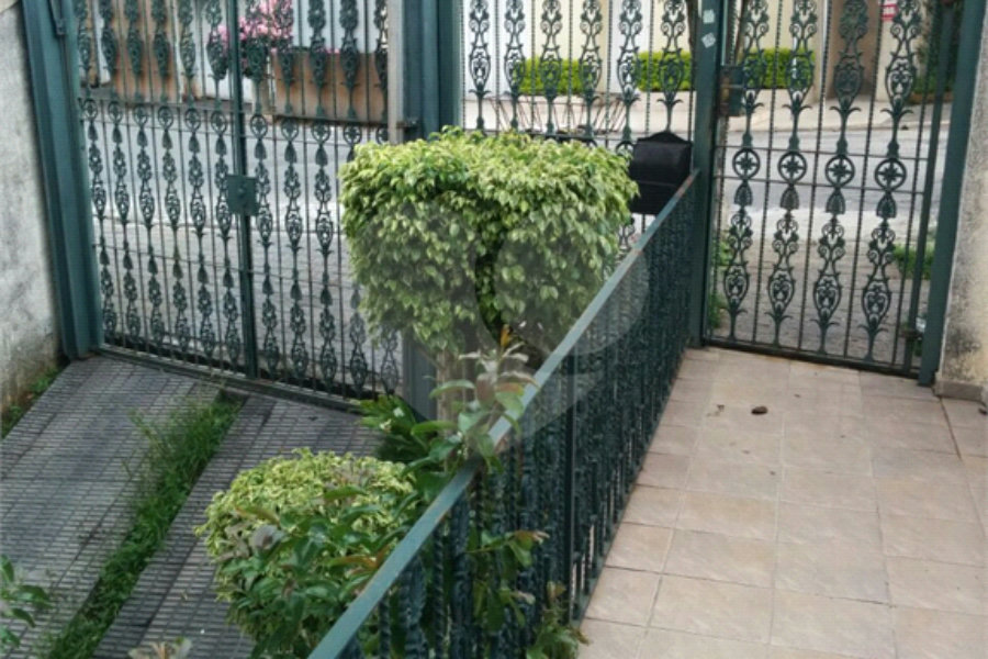 Sobrado à venda com 3 quartos, sendo 1 suíte, em Tremembé, São Paulo, SP