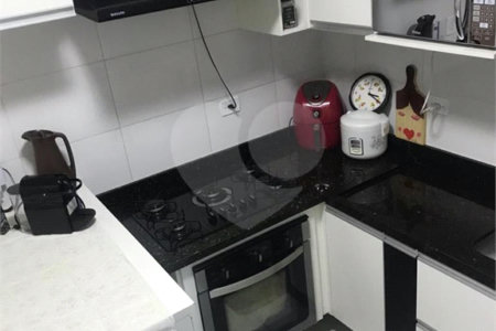 Casa à venda com 3 quartos em Parada XV de Novembro, São Paulo, SP
