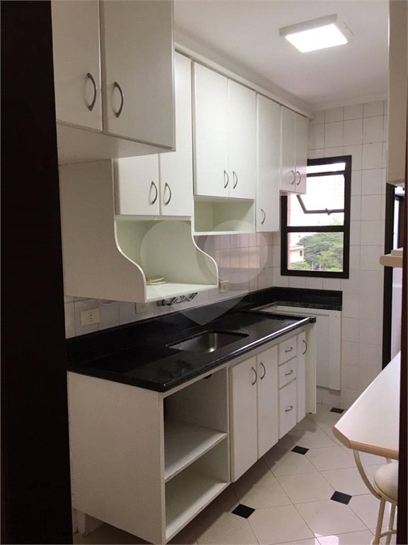 Apartamento à venda com 2 quartos, sendo 1 suíte, em Vila Pompéia, São Paulo, SP