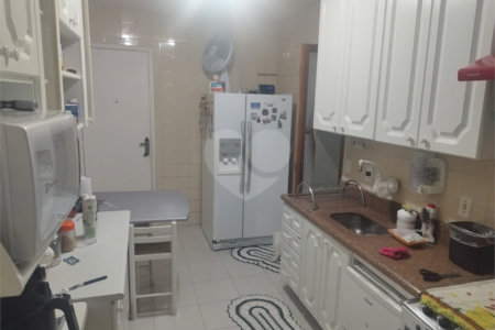 Apartamento à venda com 3 quartos, sendo 1 suíte, em Vila Clementino, São Paulo, SP