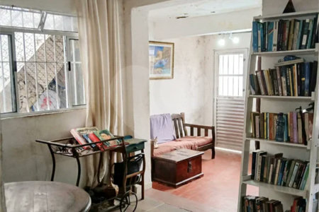Casa Térrea à venda com 2 quartos em Vila Nivi, São Paulo, SP