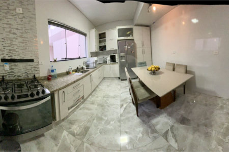 Sobrado à venda com 3 suítes em Vila Euclides, São Bernardo do Campo, SP