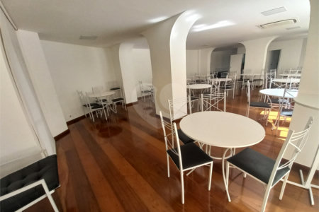 Apartamento à venda com 3 quartos, sendo 1 suíte, em Vila Andrade, São Paulo, SP