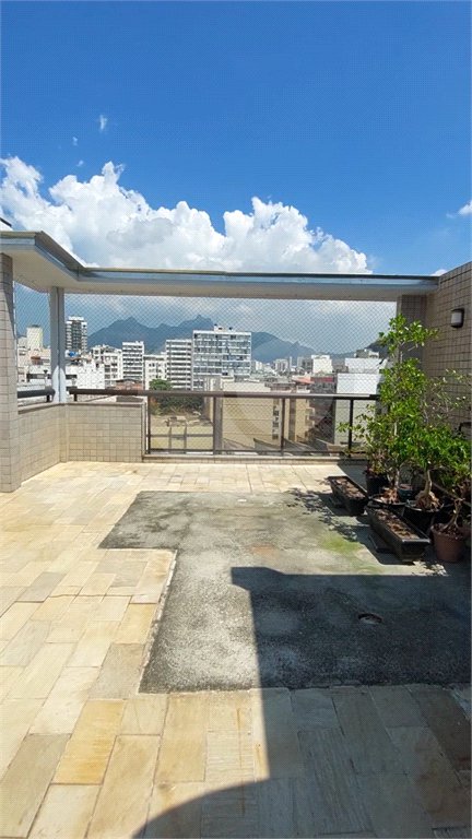 Cobertura à venda com 3 quartos, sendo 2 suítes,  em Tijuca, Rio de Janeiro, RJ