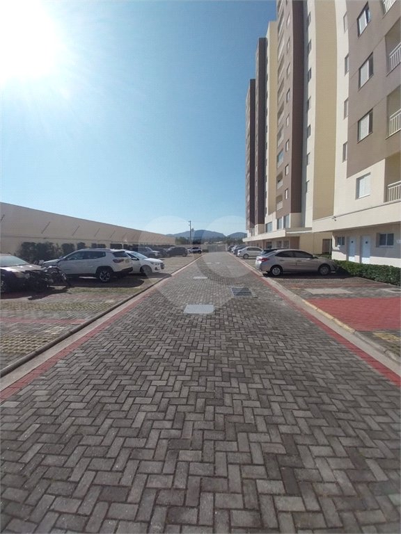 Apartamento à venda com 3 quartos, sendo 1 suíte, em Vila Rubens, Mogi das Cruzes, SP