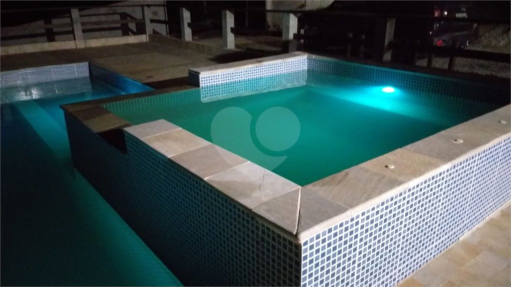 Chácara à venda com 3 quartos, sendo 1 suíte,  em Botujuru, Mogi das Cruzes, SP