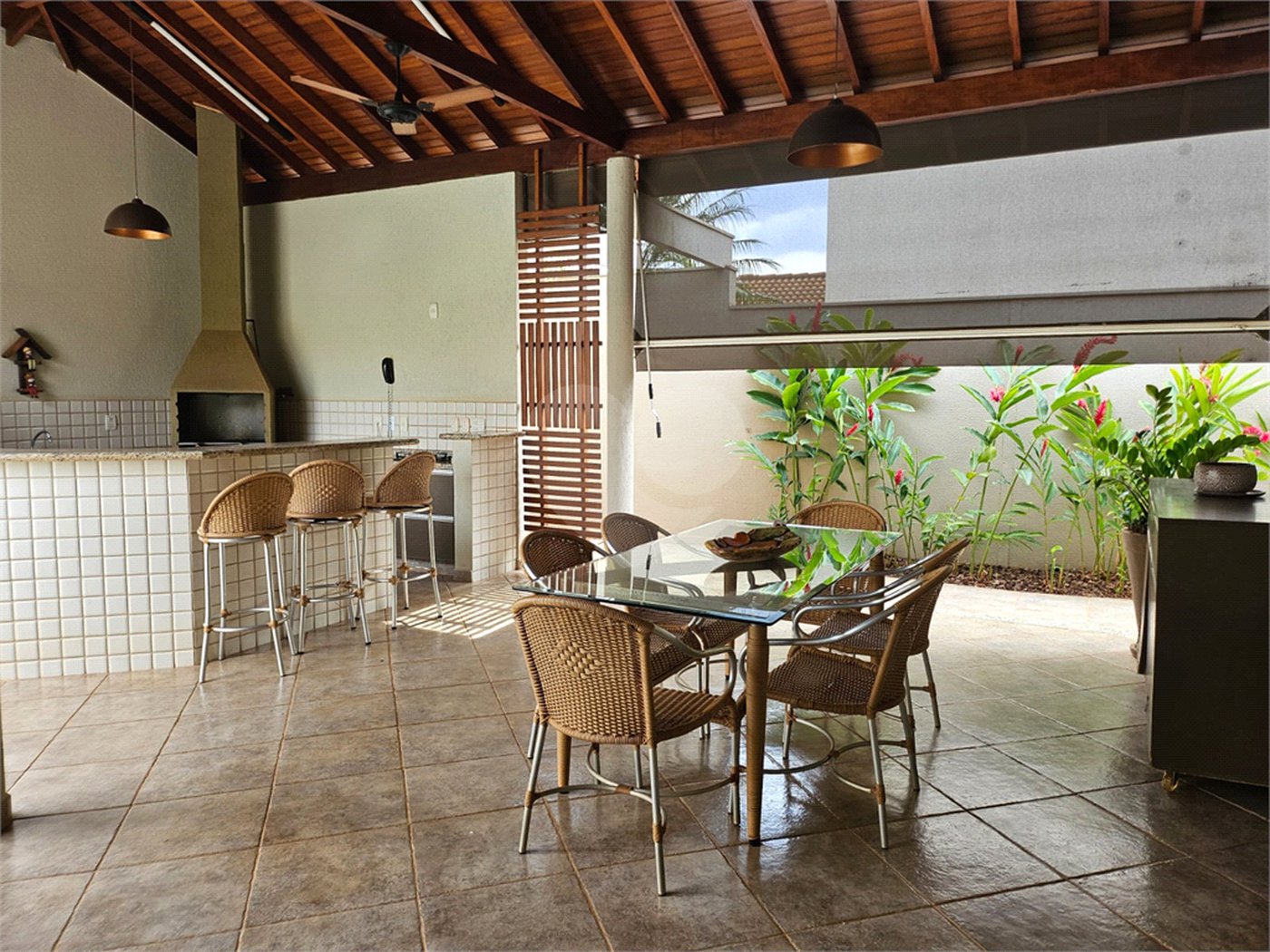 Casa à venda com 4 suítes no condomínio Santa Monica 1, Ribeirão Preto - SP