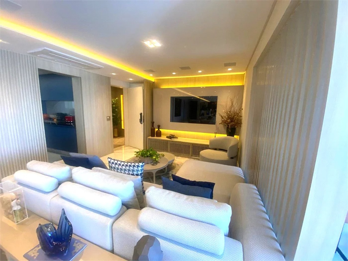 Apartamento à venda com 3 suítes em Vila Leopoldina, São Paulo, SP