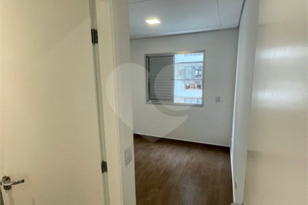 Apartamento à venda com 3 quartos, sendo 2 suítes, em Vila Regente Feijó, São Paulo, SP