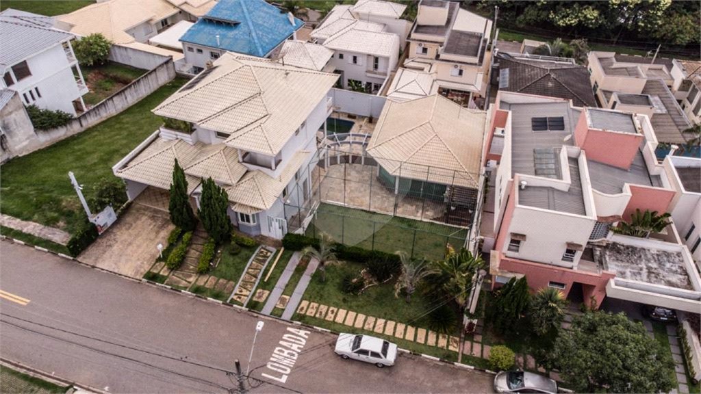 Casa à venda com 4 quartos, sendo 1 suíte,  no condomínio Ibiti do Paço, Sorocaba - SP
