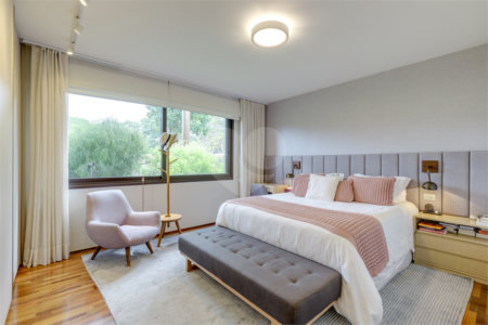 Casa à venda com 4 suítes no condomínio Vila Flora, São Paulo - SP