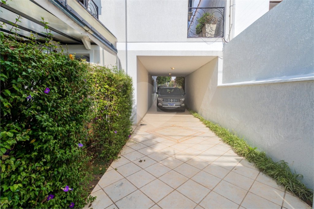 Casa à venda com 4 quartos, sendo 3 suítes, em Brooklin, São Paulo, SP