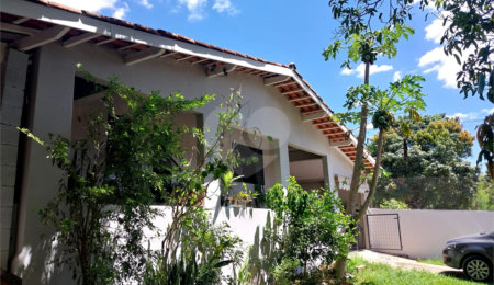 Chácara à venda com 3 quartos, sendo 1 suíte,  em Barreirinho, Araçoiaba da Serra, SP