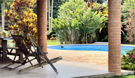 Chácara à venda com 4 quartos, sendo 1 suíte,  em Pinheirinho, Vinhedo, SP