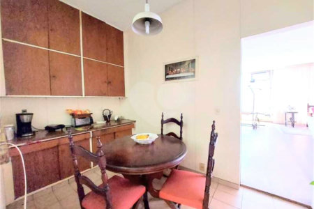 Apartamento à venda com 3 quartos, sendo 1 suíte,  em Copacabana, Rio de Janeiro, RJ