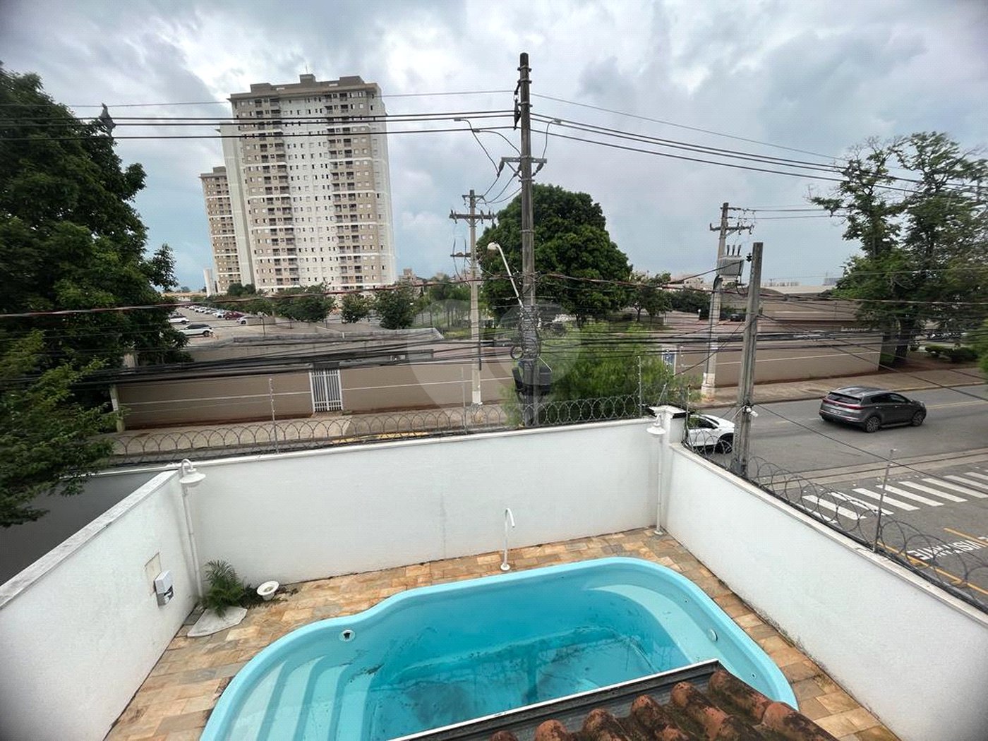 Casa à venda com 3 quartos, sendo 1 suíte, no condomínio Villagio DI Lucca, Sorocaba - SP